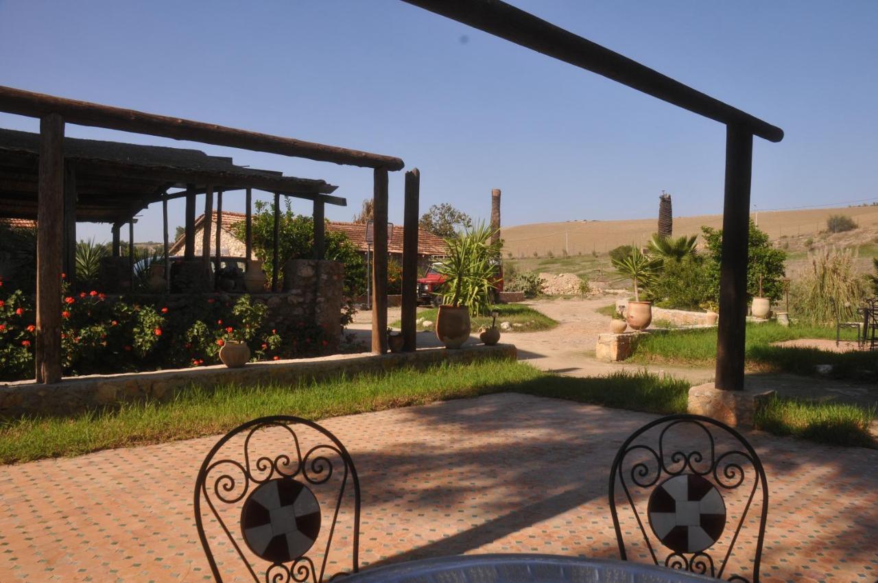 ホテル Ferme Walila Fertassa エクステリア 写真