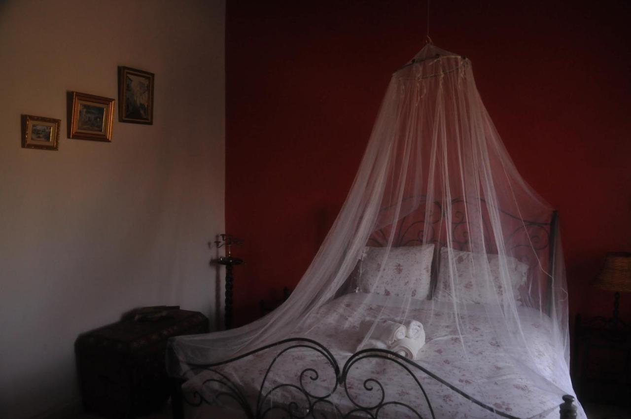 ホテル Ferme Walila Fertassa エクステリア 写真